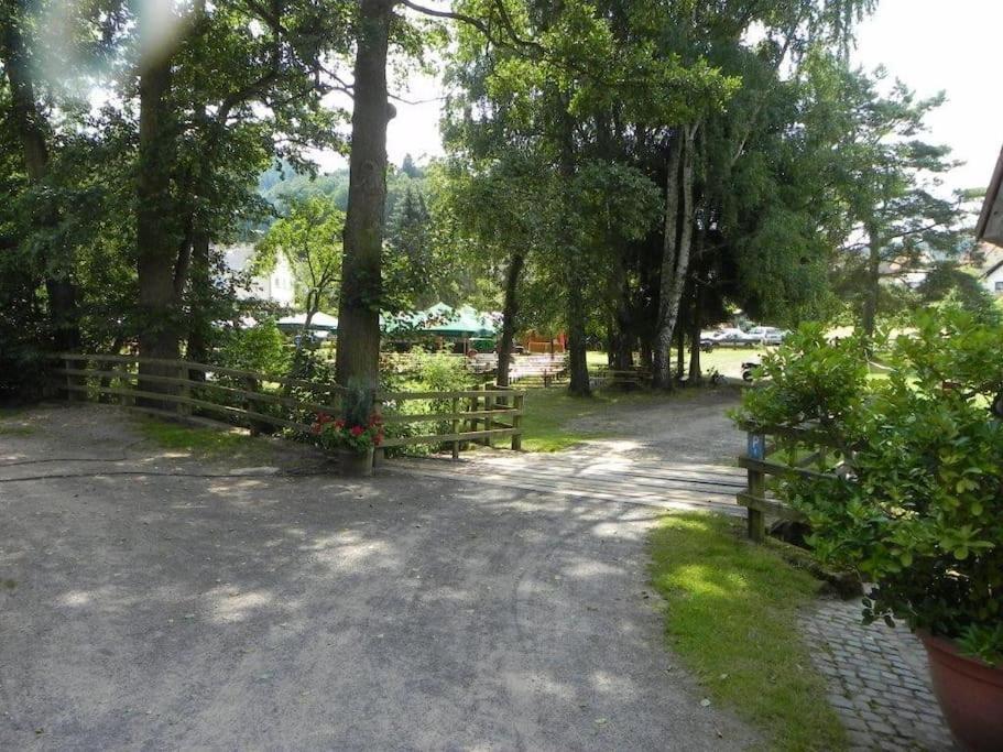 Ferienwohnung Tiererlebnishof Obermuehle Biebergemund Luaran gambar